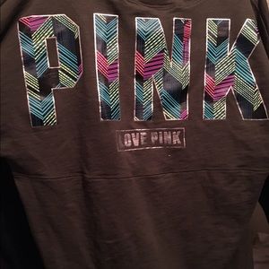 VS pink shirt