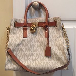Michael Kors Hamilton handbag. Fantastic condition
