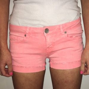 peach shorts