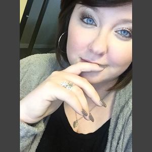 Meet your Posher, Kate