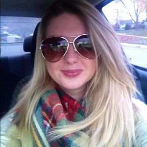 Meet your Posher, Brittany