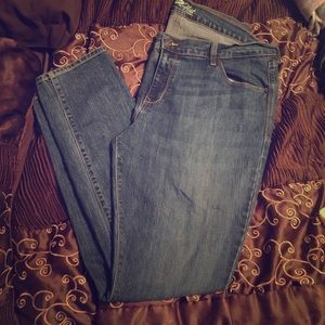 Old Navy flirt jeans