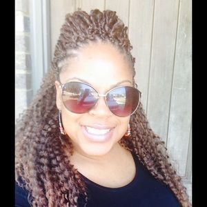 Meet your Posher, Meechie