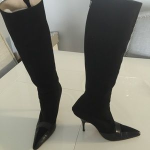Manolo Blahnik size 41 tall suede boots