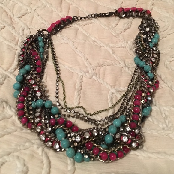 Stella & Dot statement necklace