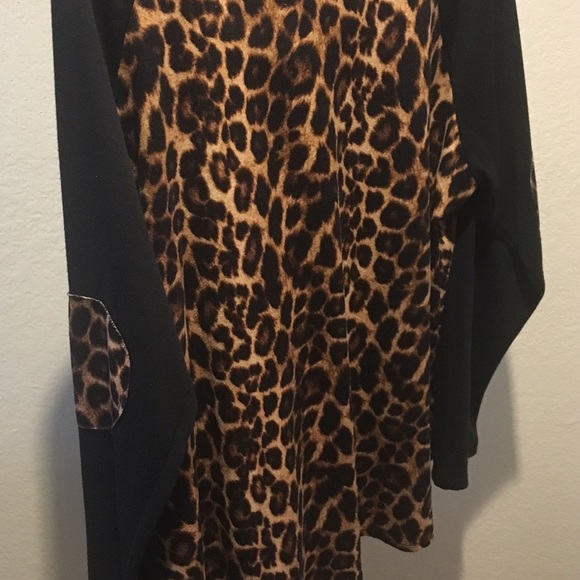 Top - Picture 4 of 4