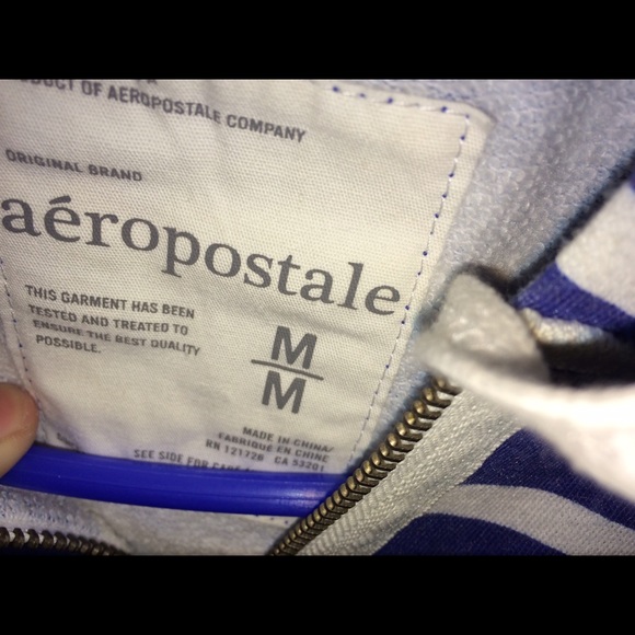 Aeropostale Hoodie - Picture 2 of 2