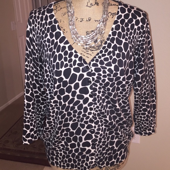 Cardigan - Picture 4 of 4