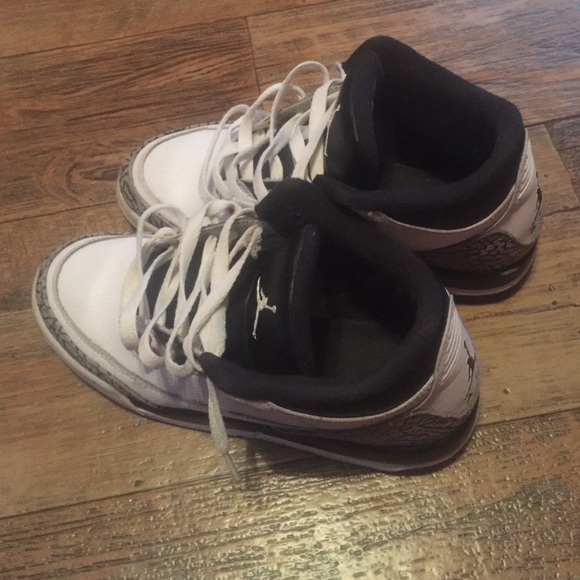 Retro 3 s