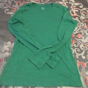☘️ Soft and comfy GAP long-sleeve tee ☘️
