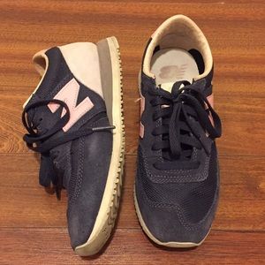 NB 620 new balance women shoes in size 5.5/36