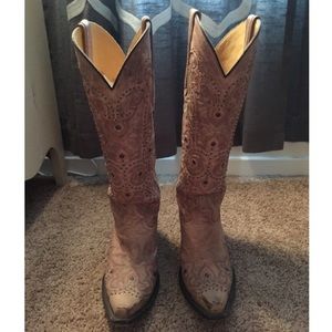 Corral Wingtip Western Boots