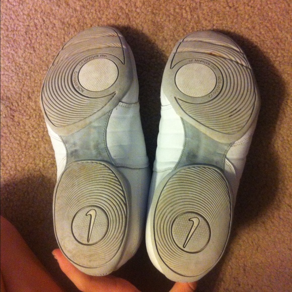 Nike Sideline 2 Cheer Shoes - Picture 2 of 2