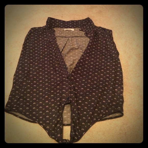 Tie in front tank top