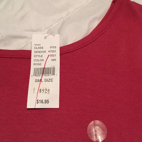 Crop top - Picture 2 of 3