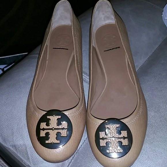 Tory Burch Pecan Leather Reva flat size 8