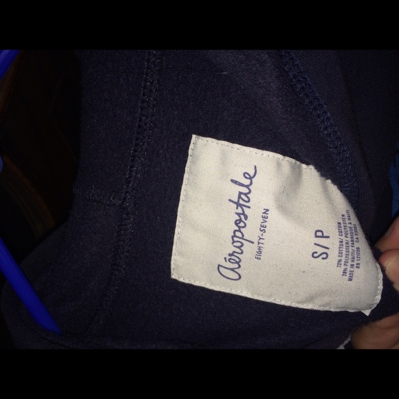 Aeropostale Hoodie - Picture 2 of 2