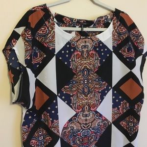 Fun patterned paisley blouse - M