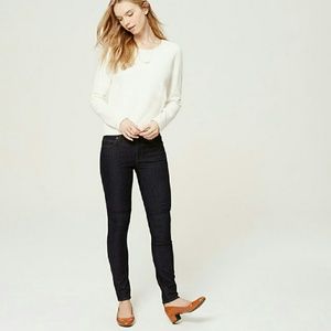 Nwot Anne taylor Loft skinny jeans