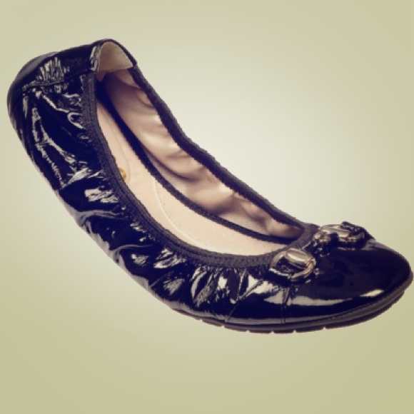 Classic Black flats with silver accent on toe