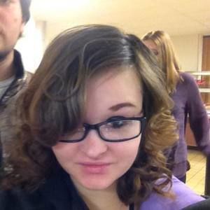 Meet your Posher, Leah