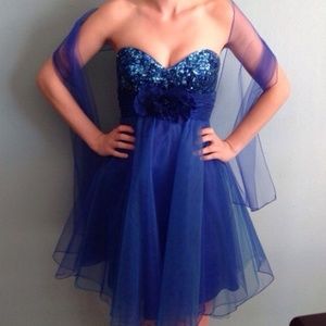 Blue sequined homecoming/ prom dress