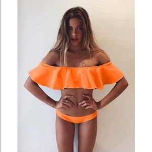 Cupshe overlay strapless bikini,Brand new!