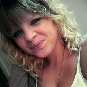 Meet your Posher, Aundria