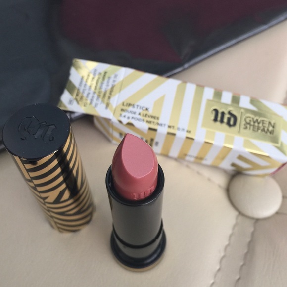 Urban decay - Gwen stefani lipstick