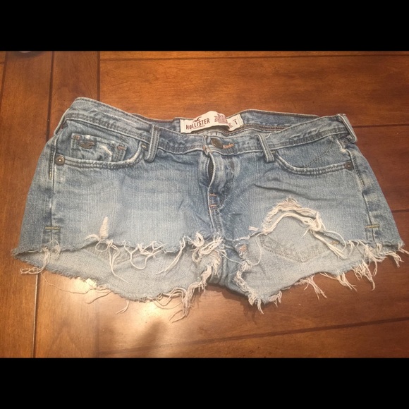 Hollister destroyed Jean shorts