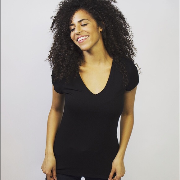 Melissa V-Neck Tee