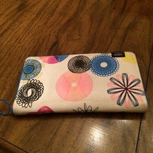 Kate Spade Saturday Wallet