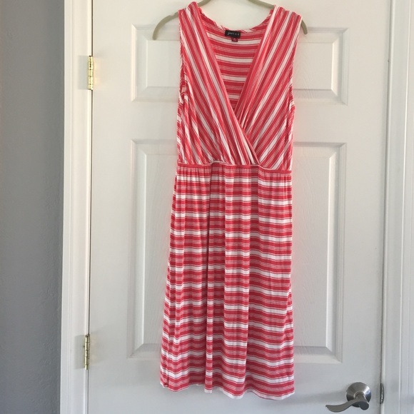 Sleeveless striped dress