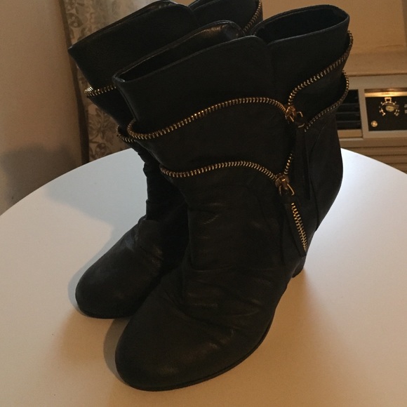Dolce Vita Shoes - Dolce Vita Booties Dolce Vita Shoes - Dolce Vita Booties
