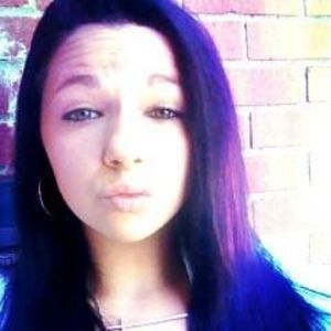 Meet your Posher, Marissa