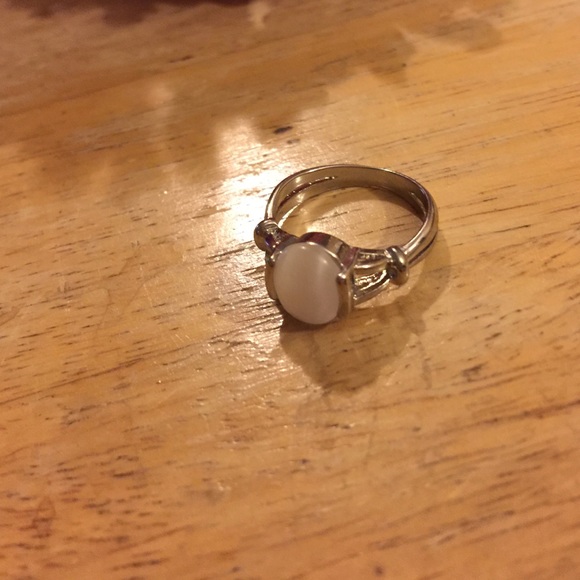 Cat eye ring - Picture 3 of 3