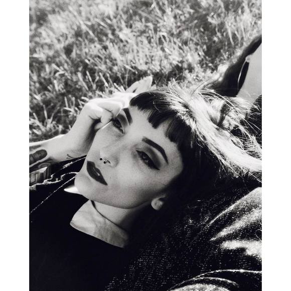 Meet your Posher, Sierra