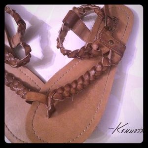 Kenneth Cole reaction sandals