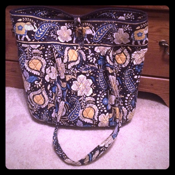 Vera Bradley tote bag