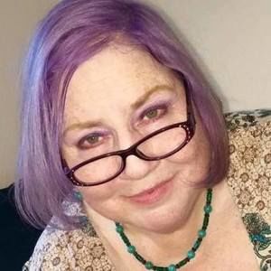 Meet your Posher, Becky