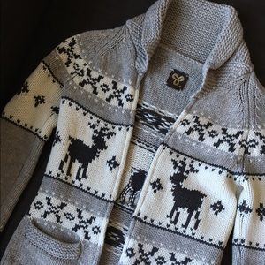 TNA Aritzia Sea-to-sky sweater SALE!