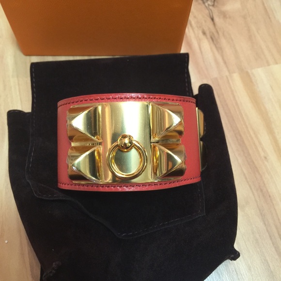 Hermes CDC bracelet in S size. Orange red gold HW