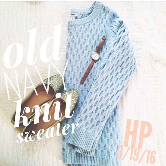 🌻SALE🌻✨HP✨Old Navy Knit Sweater