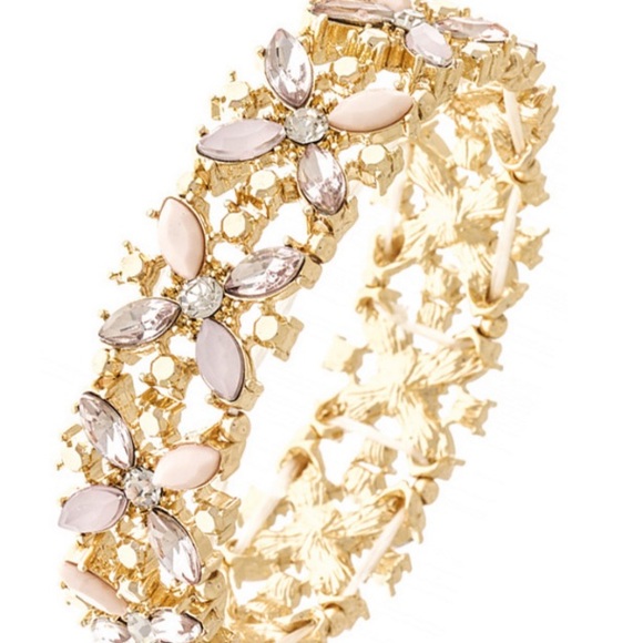 The Chic Shed Jewelry - 🎉HP Pink Spring Flower Stretch Bracelet