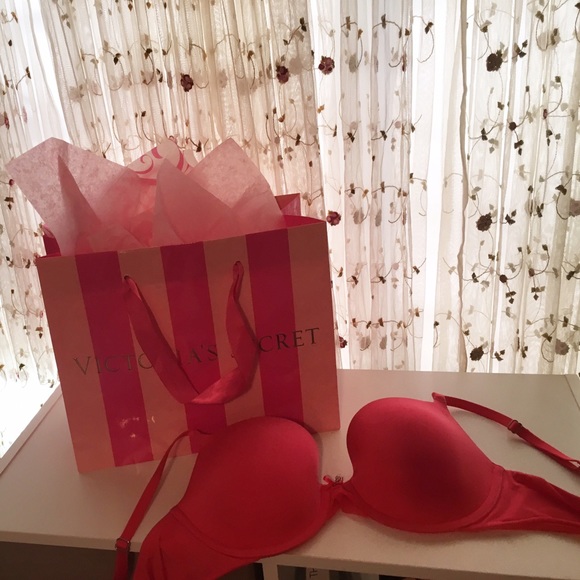 VS bra (32D)