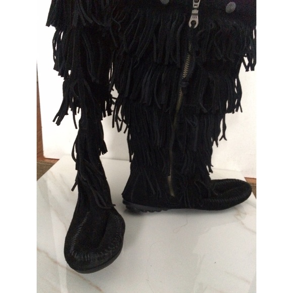 Black Minnetonka Boots