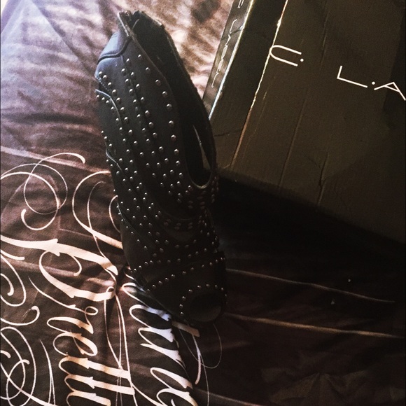 C Label peep toe platform heel - Picture 2 of 3