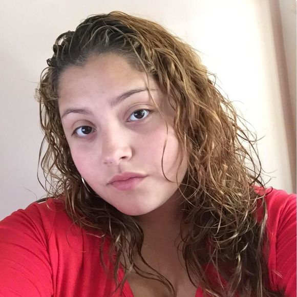 Meet your Posher, Nelly - Picture 1 of 1