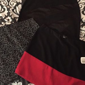 Body-con skirt bundle of 3