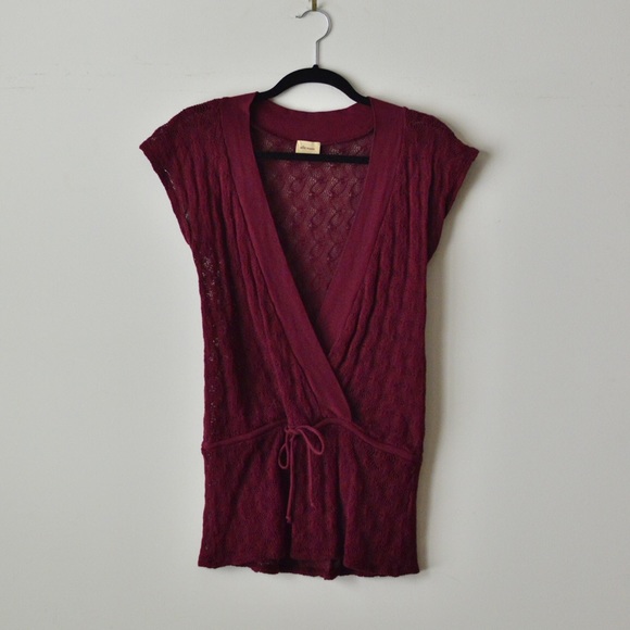 Ella Moss burgundy crochet top size S